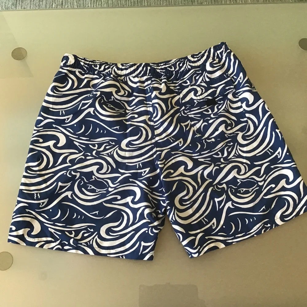 Vineyard Vines Blue All Over‎ Swim Trunks Board Shorts Liner Abstract Print M 7”